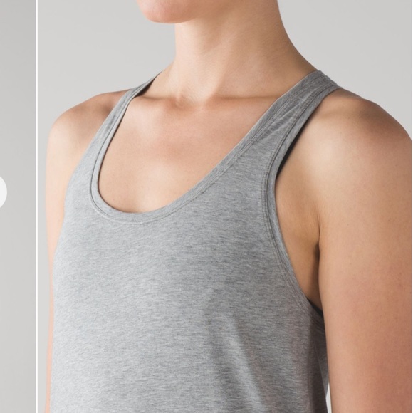 Lululemon Yogi Racerback IV - Picture 3 of 4